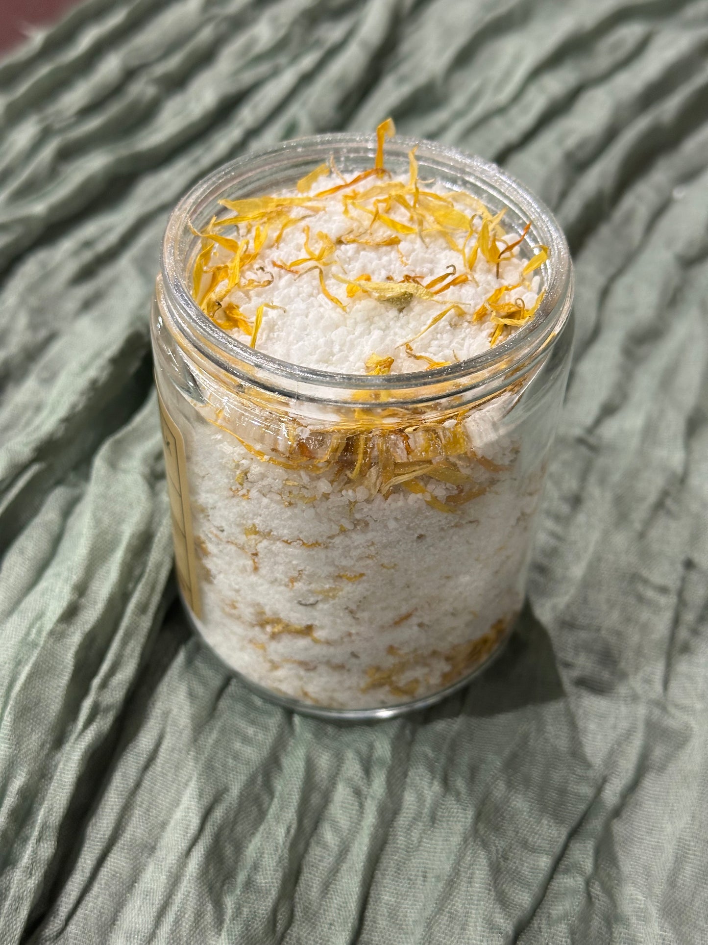 Calendula & Coconut Milk Bath