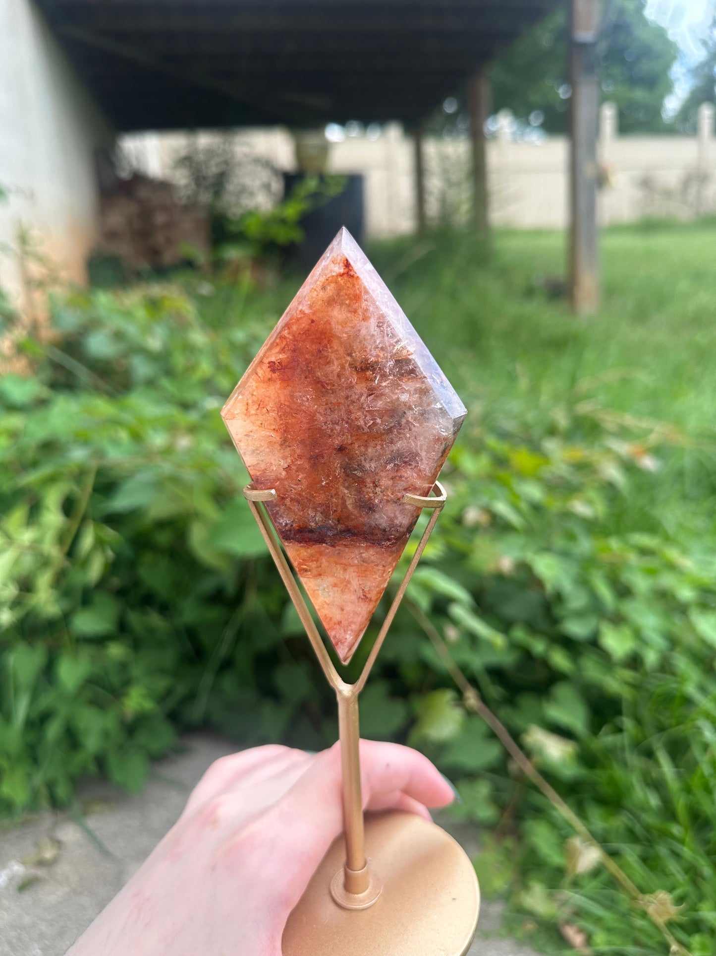 Fire Quartz Diamond + stand