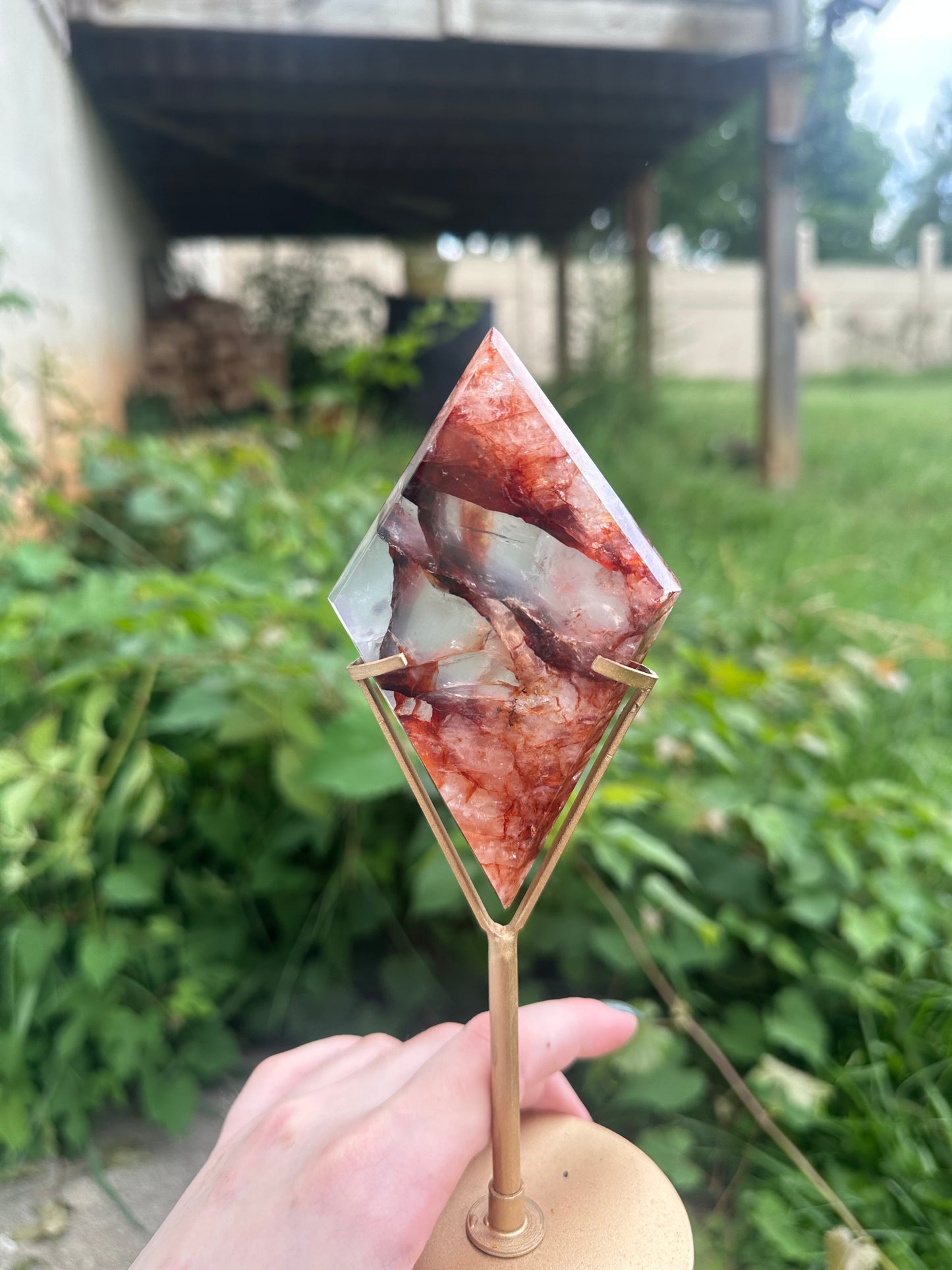 Fire Quartz Diamond + stand